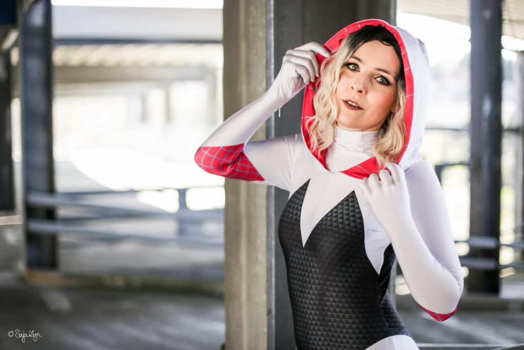 Spider-Gwen Gwen Stacey Spiderman Cosplay SajaLyn