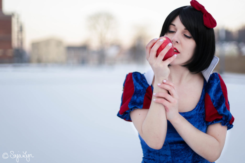 Snow White Schneewittchen Cosplay Disney Sajalyn